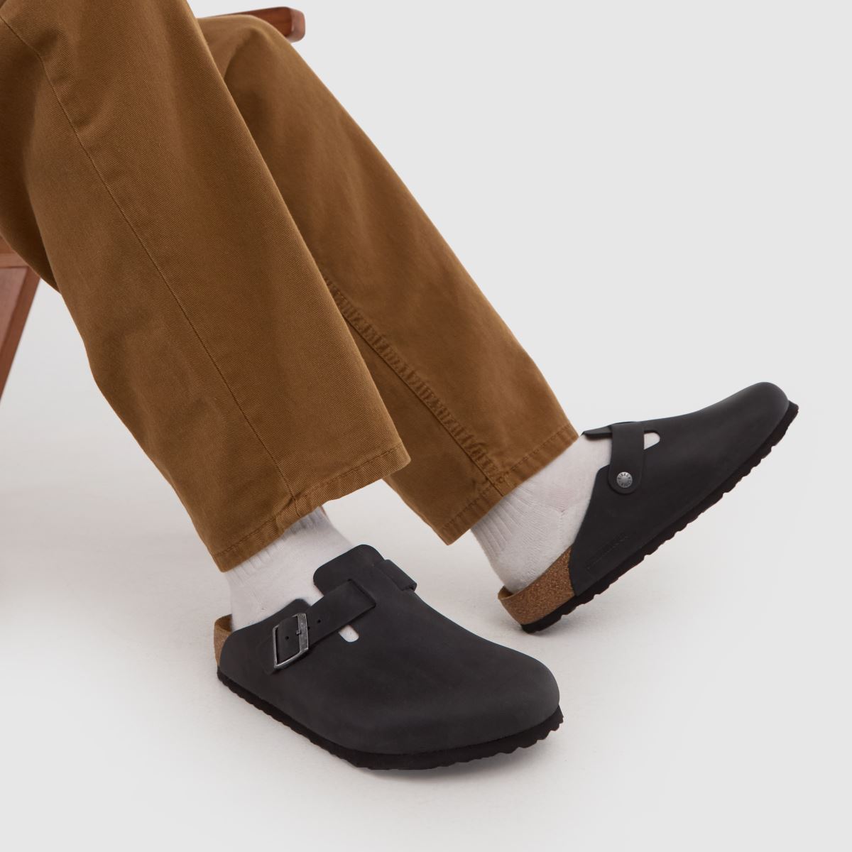 BIRKENSTOCK Boston klumpa szandál fekete színben