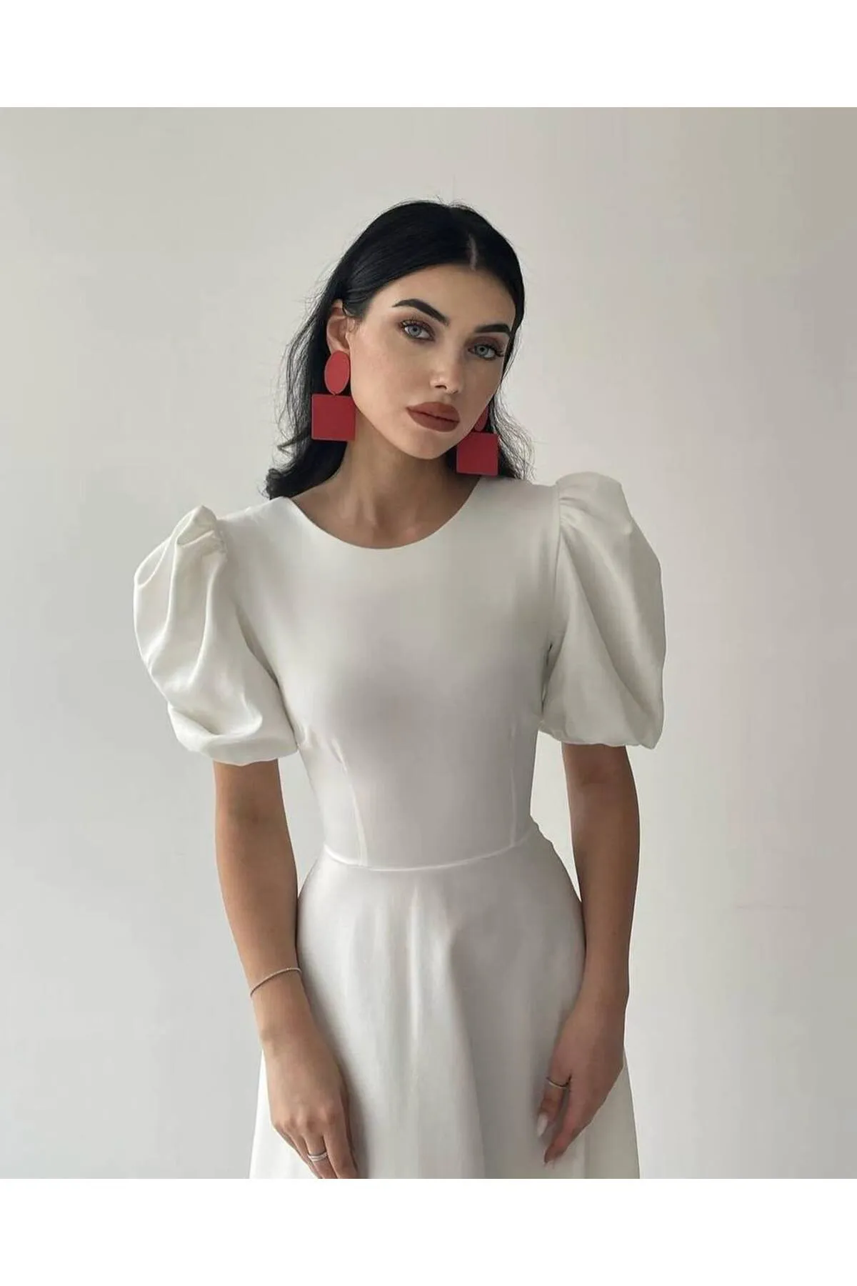 SONREİR  MIDIKLEID MIT WASSERMELONEN-ÄRMELENDETAIL