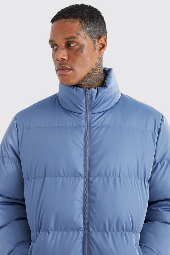 Sanft glänzende Oversize Nylon-Steppjacke