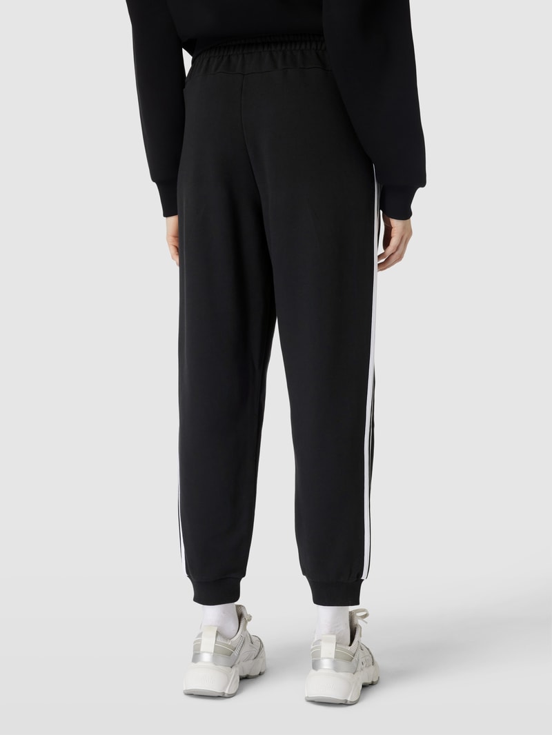 Sweatpants mit Logo-Streifen in schwarz