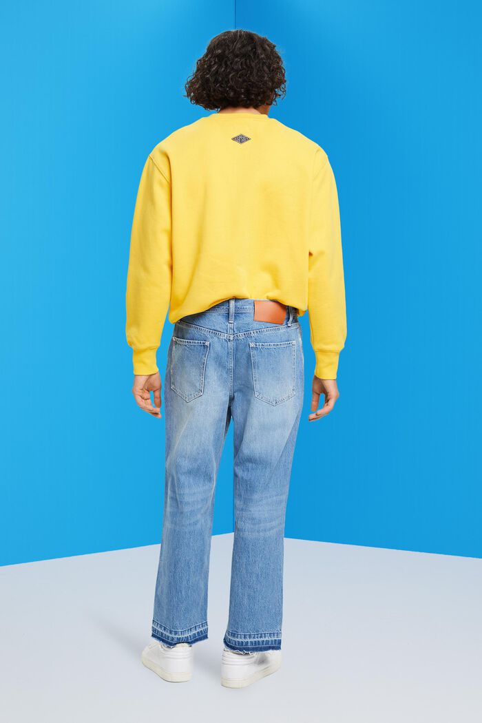 Gerade Jeans mit weitem Bein
