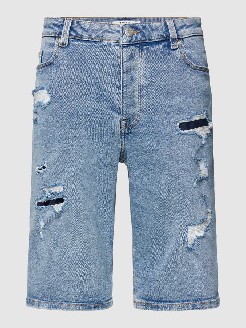 Jeansshorts im Destroyed-Look in hellblau