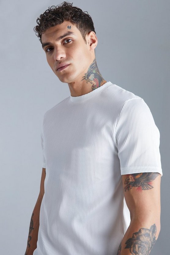 Slim-Fit T-Shirt mit Streifen