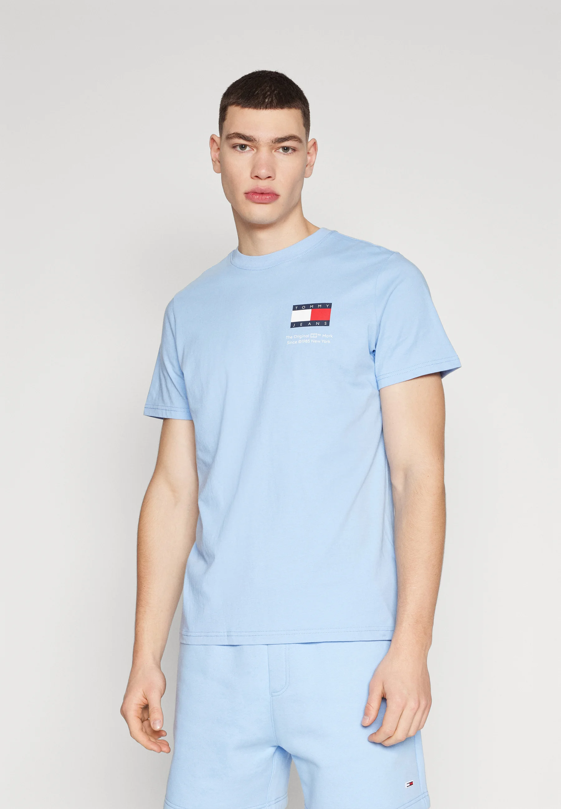 Tommy Jeans SLIM ESSENTIAL FLAG - Camiseta con estampado