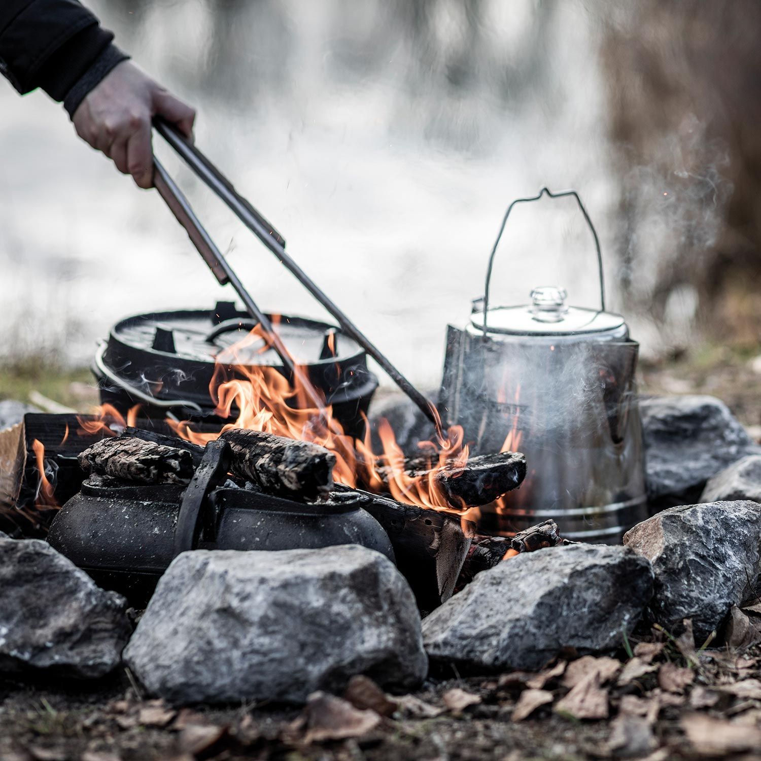 Grill- und Kohlezange