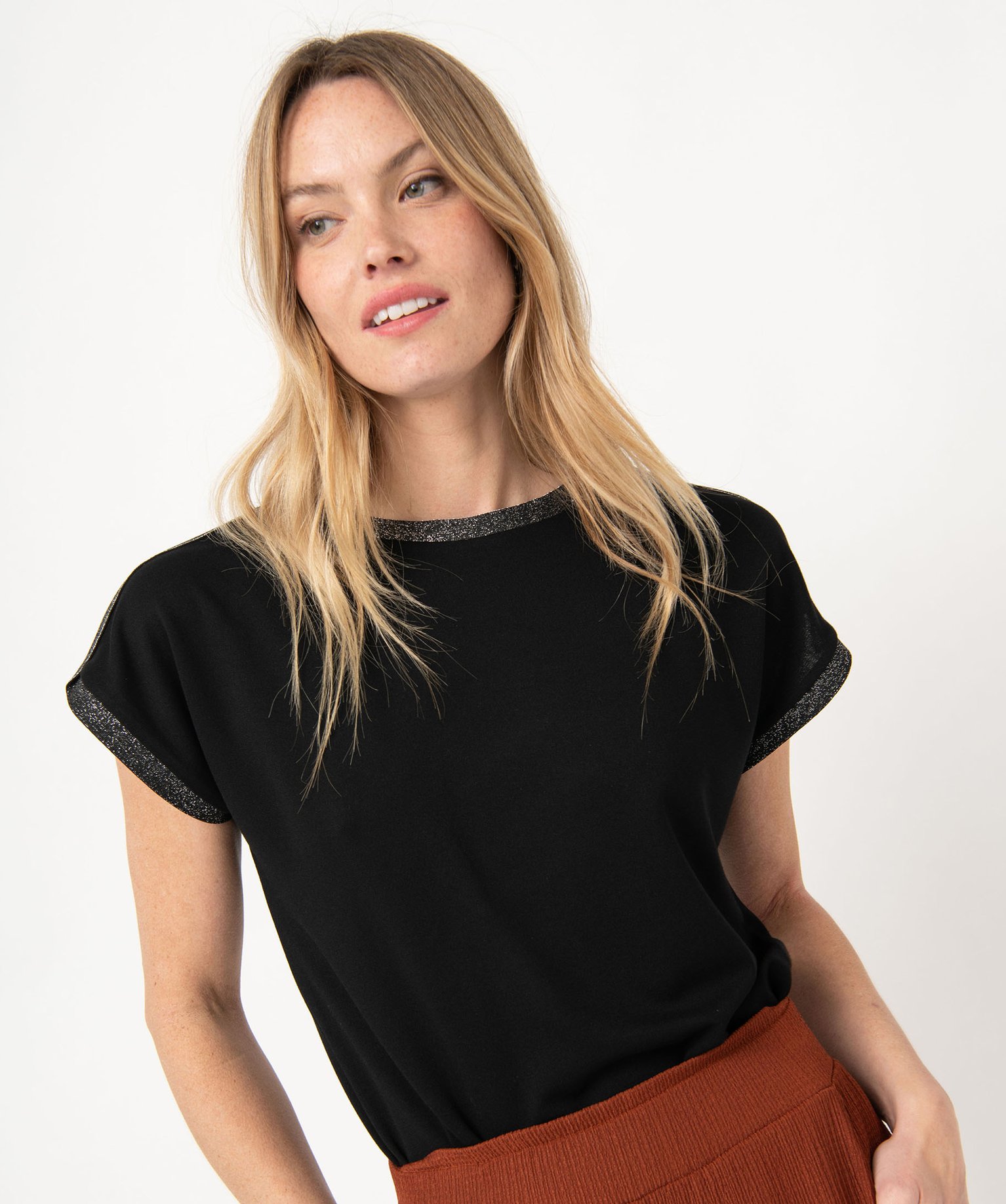 Tee-shirt loose à manches coures pailletées femme noir | GEMO