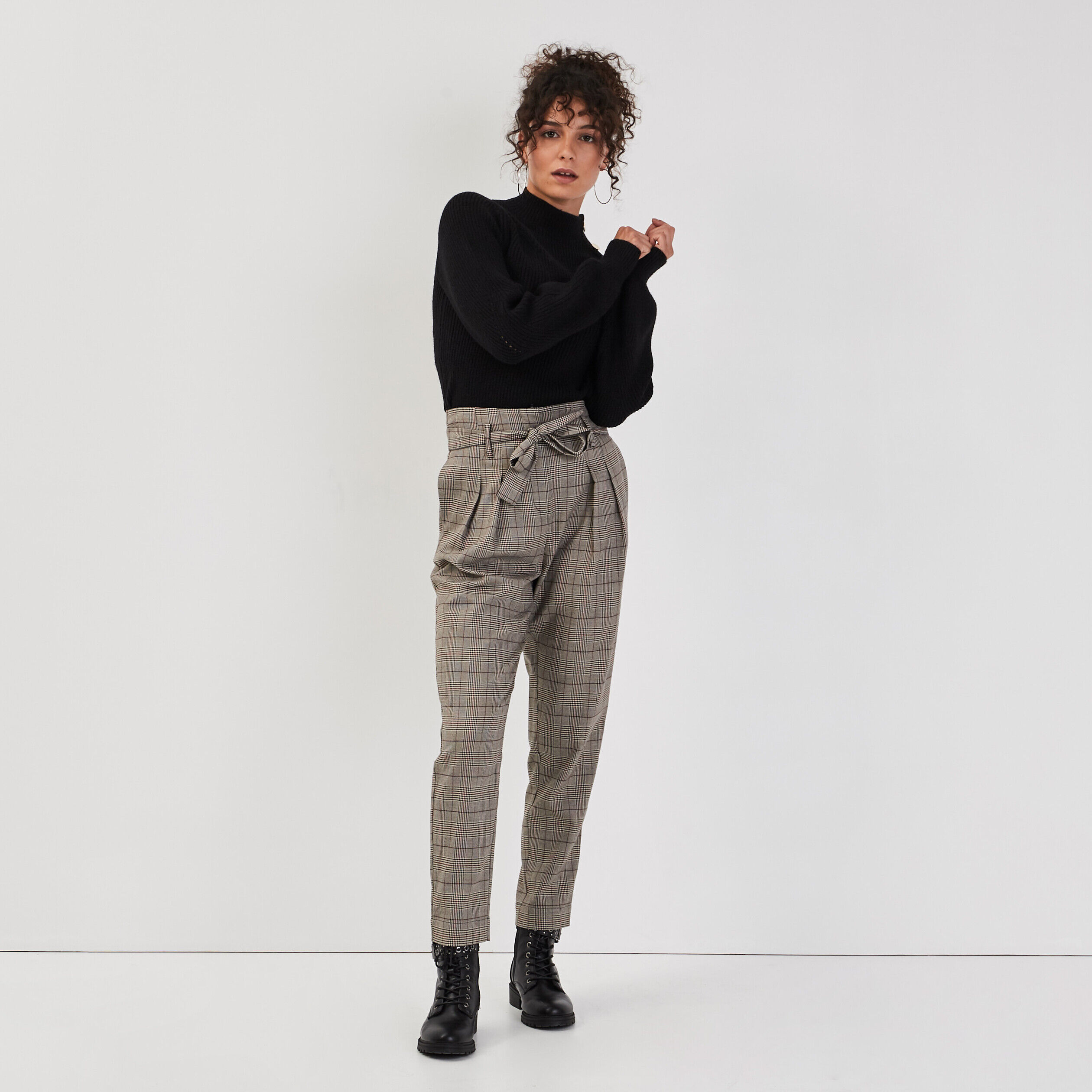 Pull manches bouffantes noir femme | Cache Cache