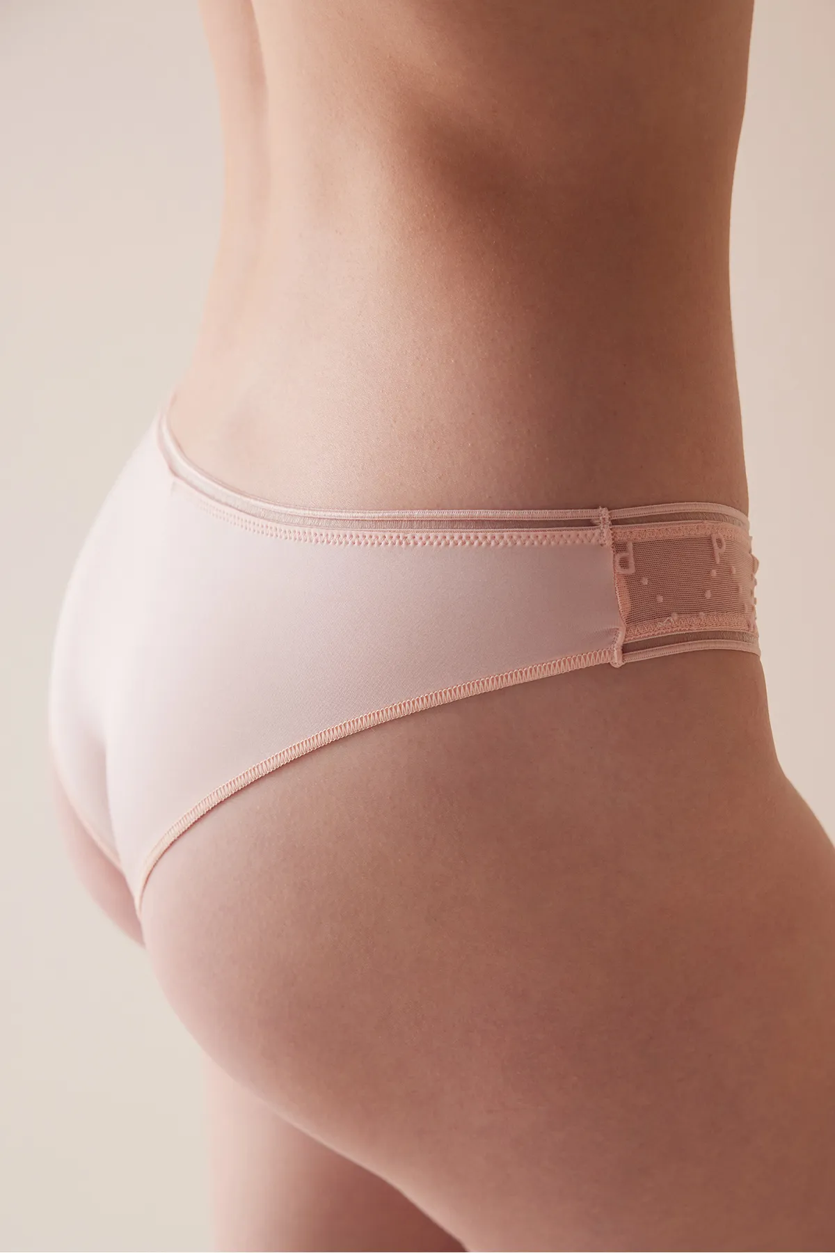 Penti  Gemütlicher Brazilian-Slip mit V-Ausschnitt