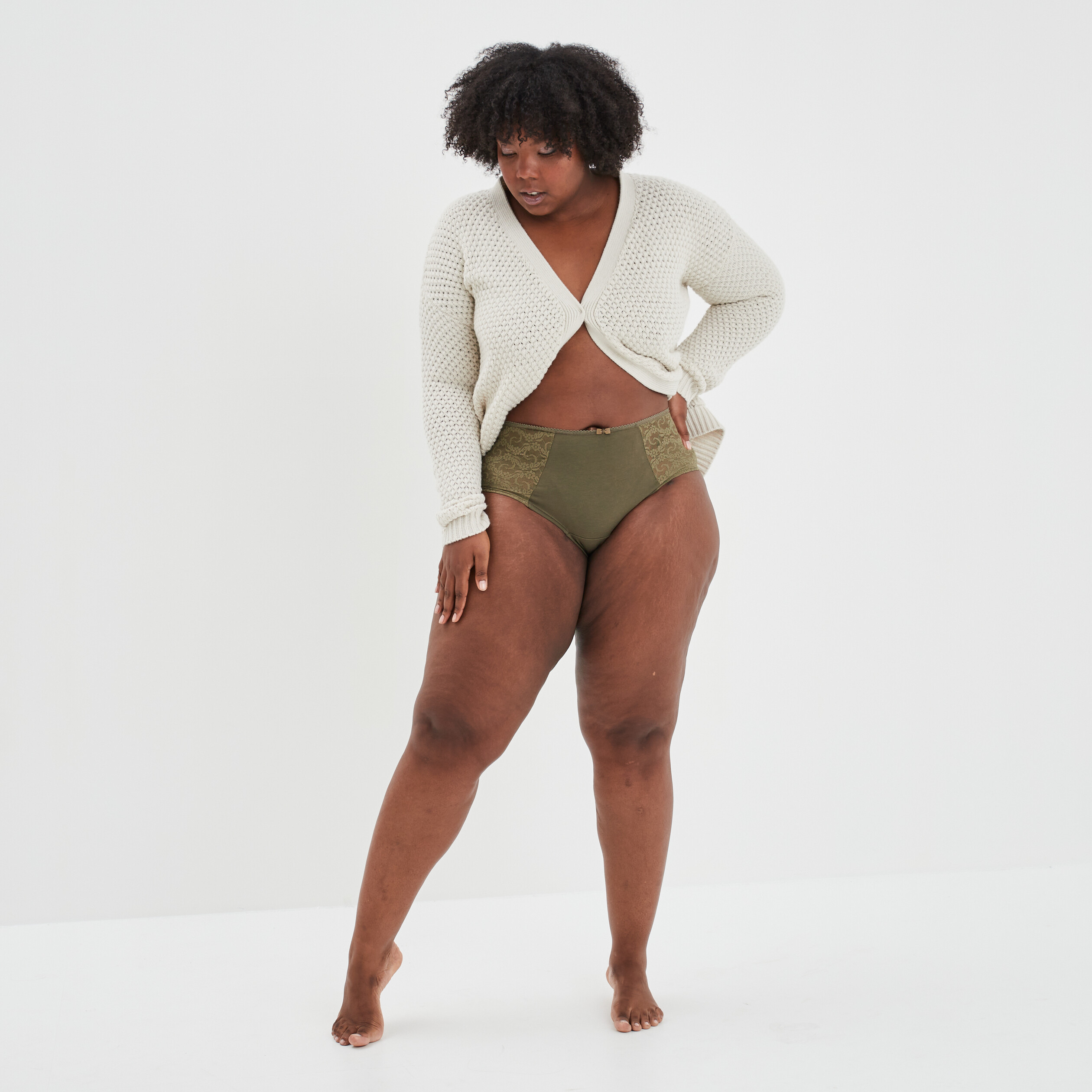 Shorty en coton vert kaki femme grande taille | La Halle