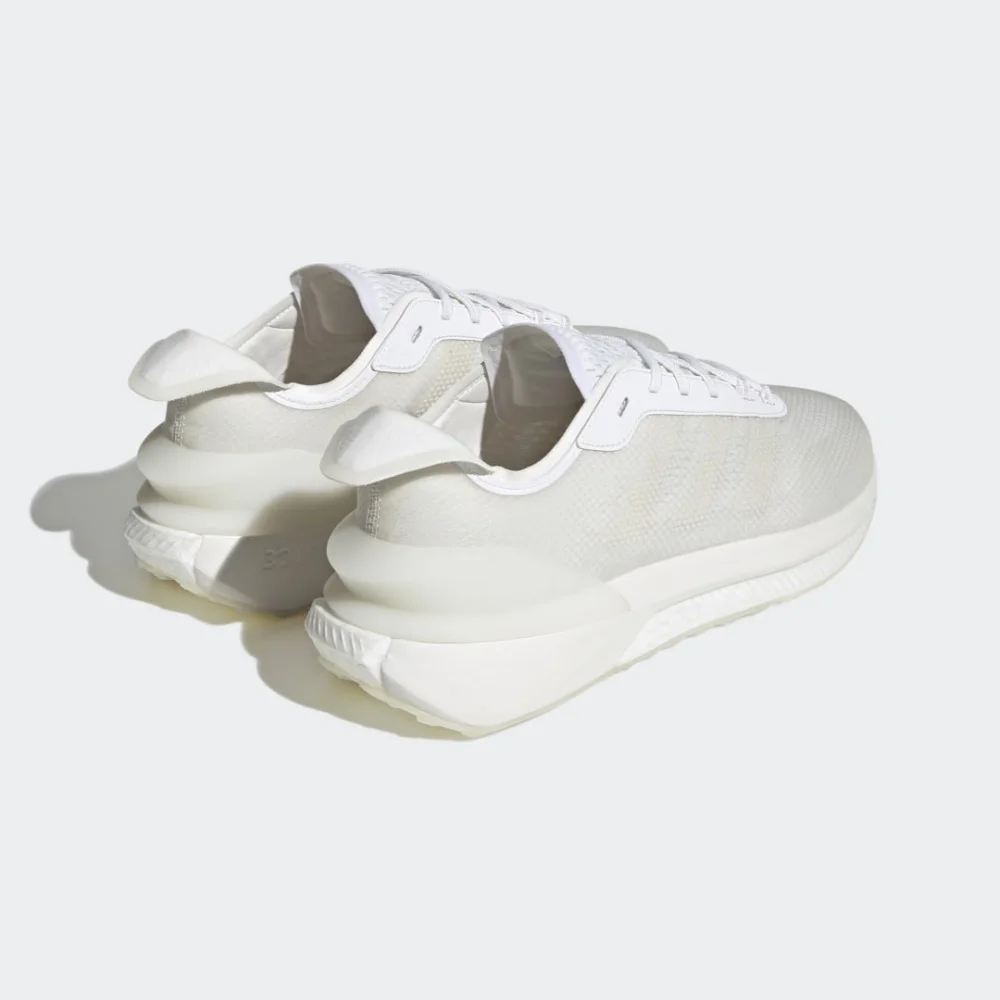 adidas Avryn HP5972 / weiss