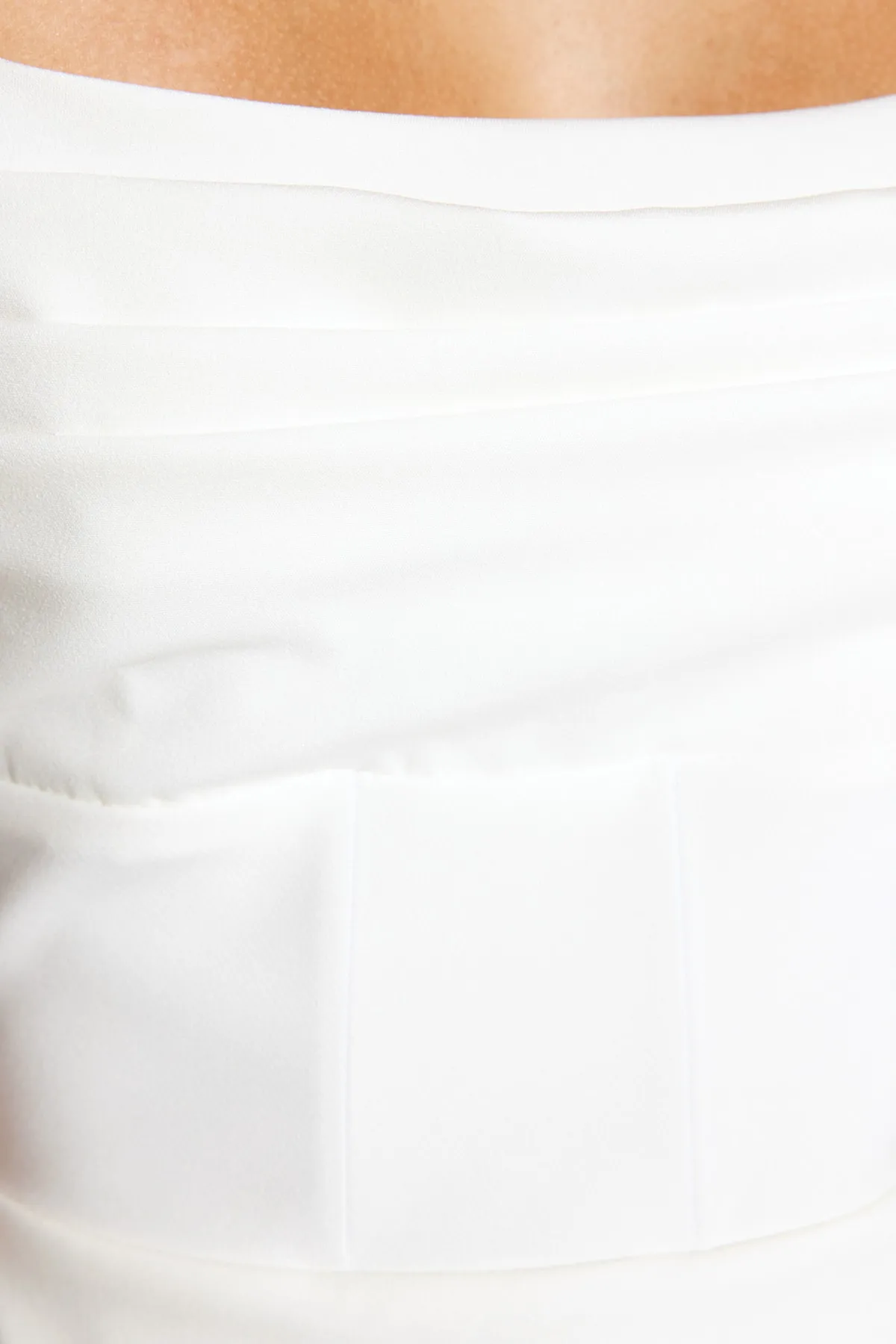 Trendyol Collection  Ecru Zweireihiges, gefüttertes, gewebtes Hochzeits-/Hochzeits-Elegantes Abendkleid TPRSS23EL00093