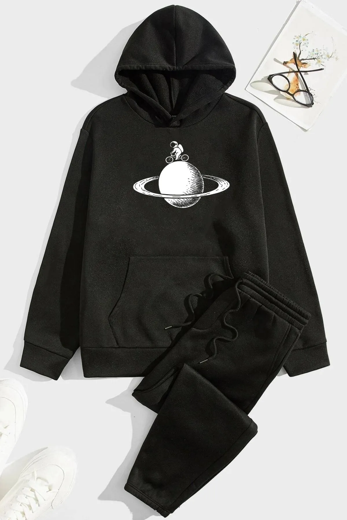 uyguntarz  Bedrucktes Unisex-Trainingsanzugset „Astronaut Rides“.