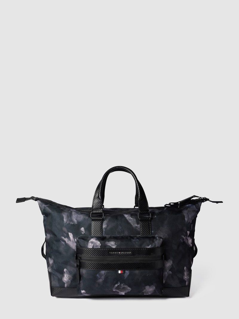 Weekender mit Camouflage-Muster in schwarz