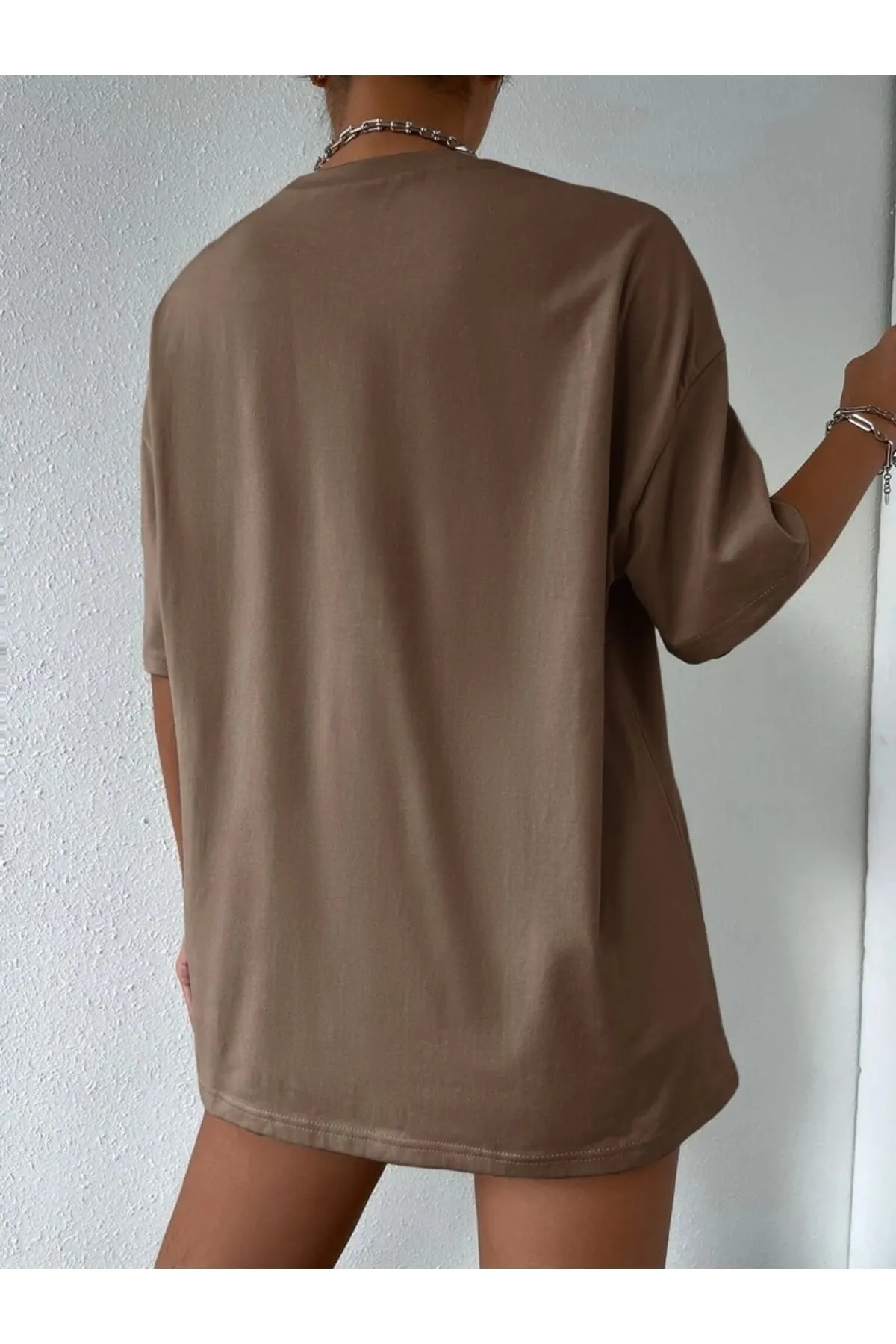 MOONBULL  Übergroßes T-Shirt mit braunem Gesichtsaufdruck