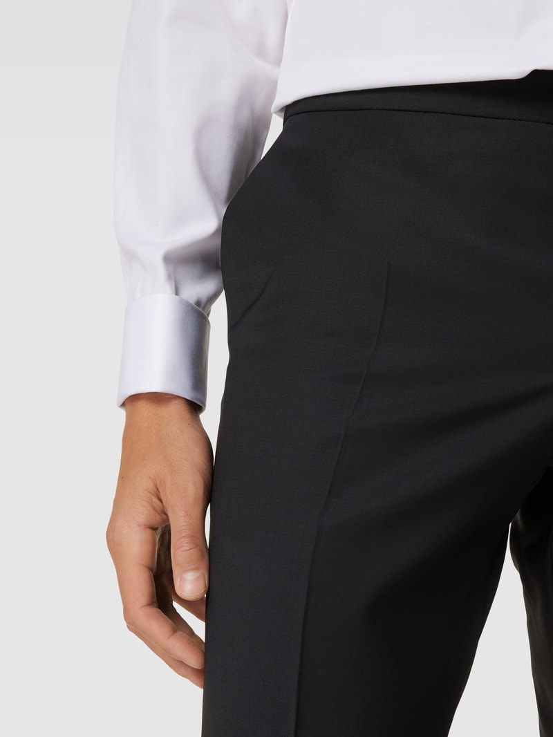 Anzughose mit Label-Patch in schwarz