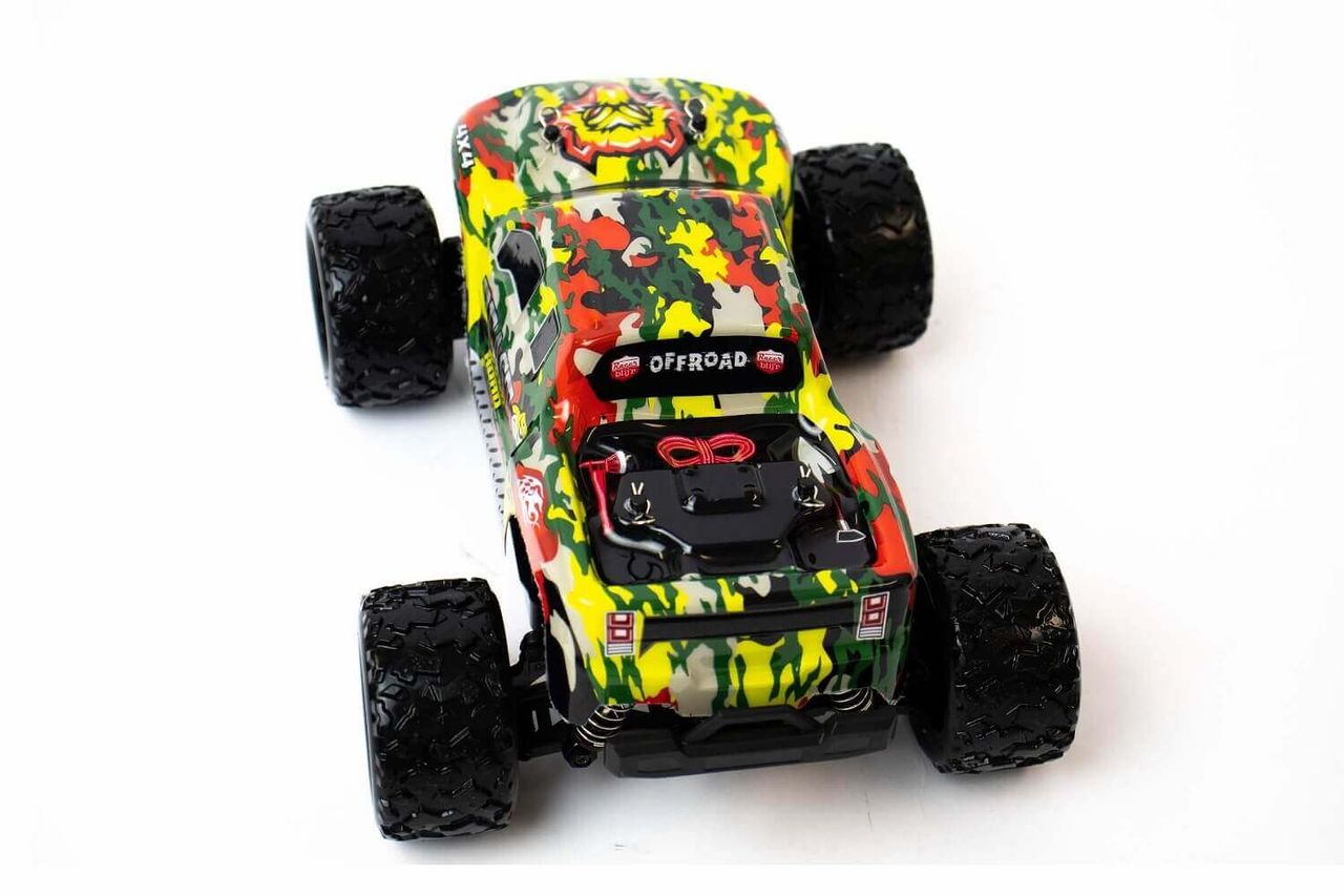 Blijr Blij´r Beast Red ferngesteuertes RC Auto 45 km/h, 1:18, 2 Akkus, Allrad, 100m, Monstertruck