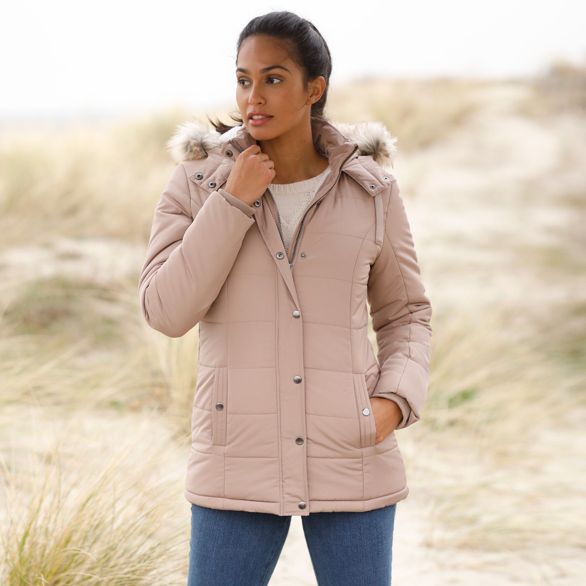 Doudoune à capuche imperméable, doublée maille peluche