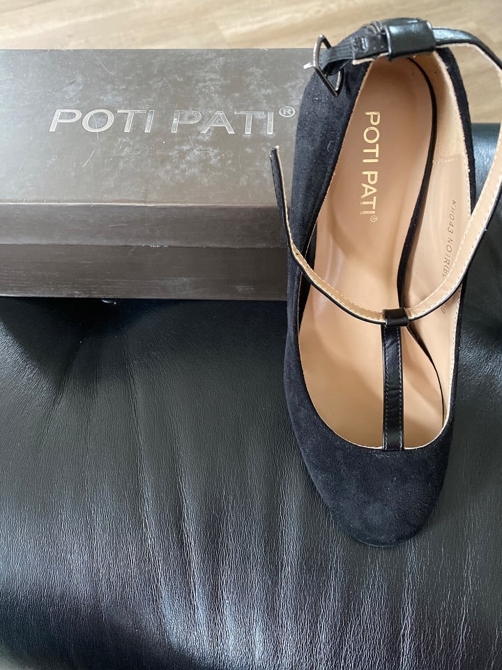 Poti Pati Spangenpumps in Schwarz günstig kaufen 39