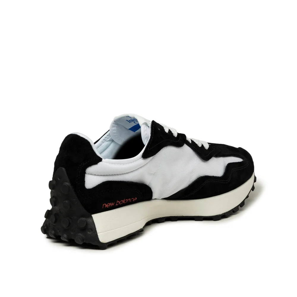 New Balance 327 U327WEA / weiss