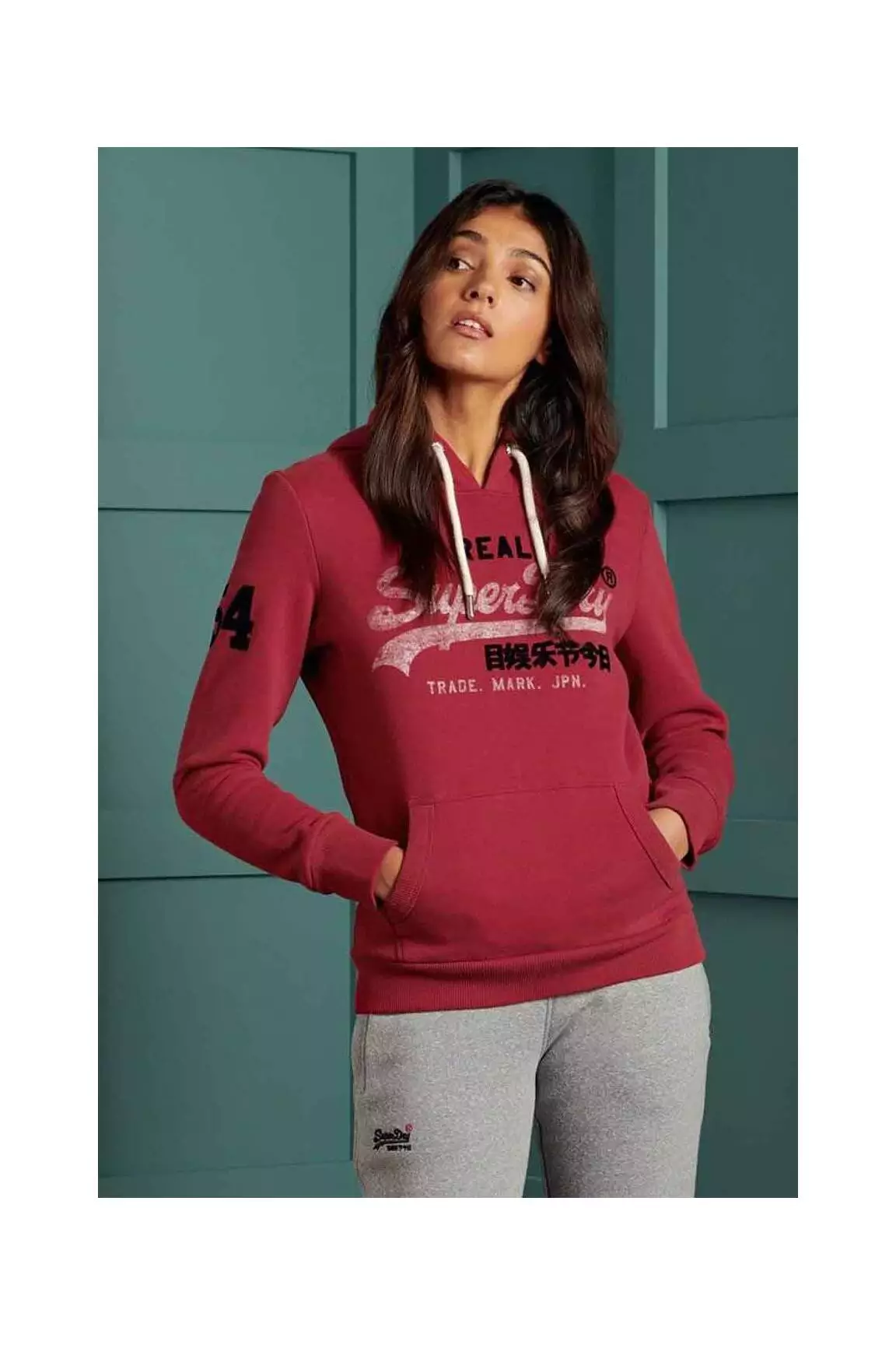 Superdry Sweat Capuche Femme couleur rouge