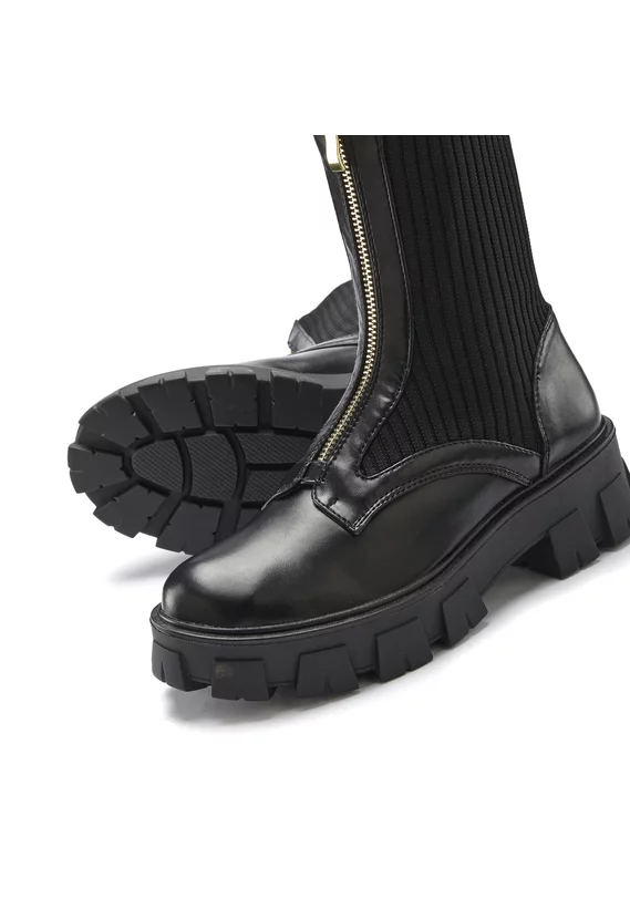 Reißverschlussstiefel