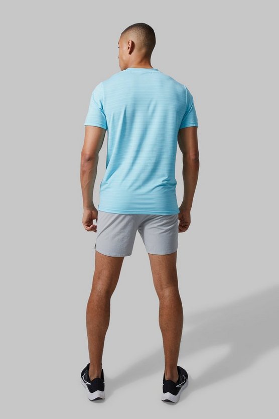 Man Active Lightweight Performance T-Shirt