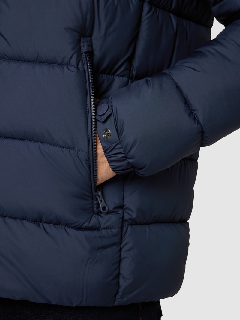Steppjacke mit Label-Detail Modell 'BORIS' in marineblau