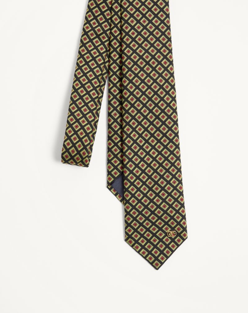 Gravata Valentie em jacquard de algodão com motivo Chamber e detalhe do logotipo V exclusivo.