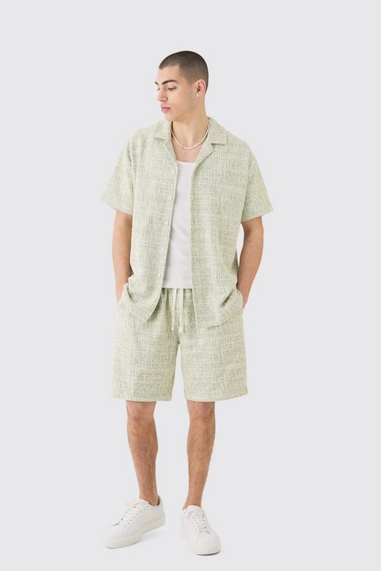 Oversize Bouclee-Hemd & Shorts
