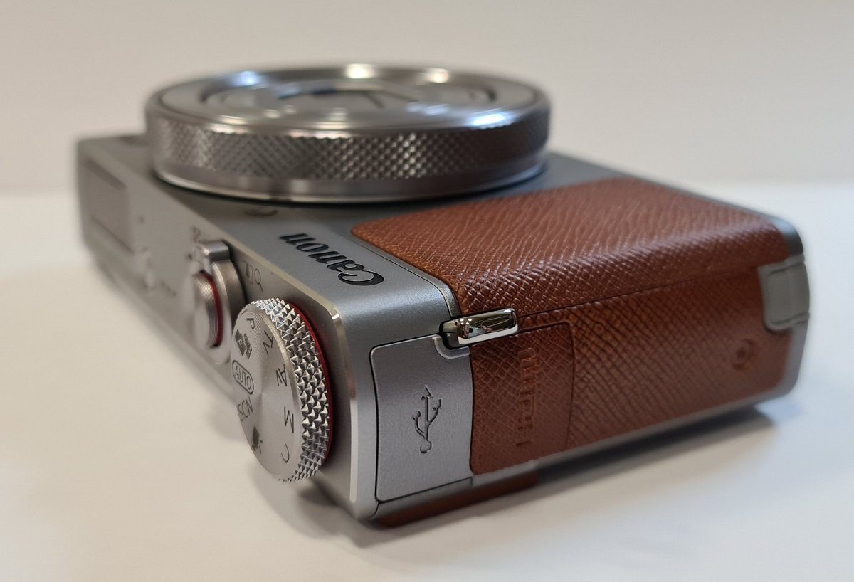 Canon PowerShot G9X Mark II silber-braun Kompaktkamera