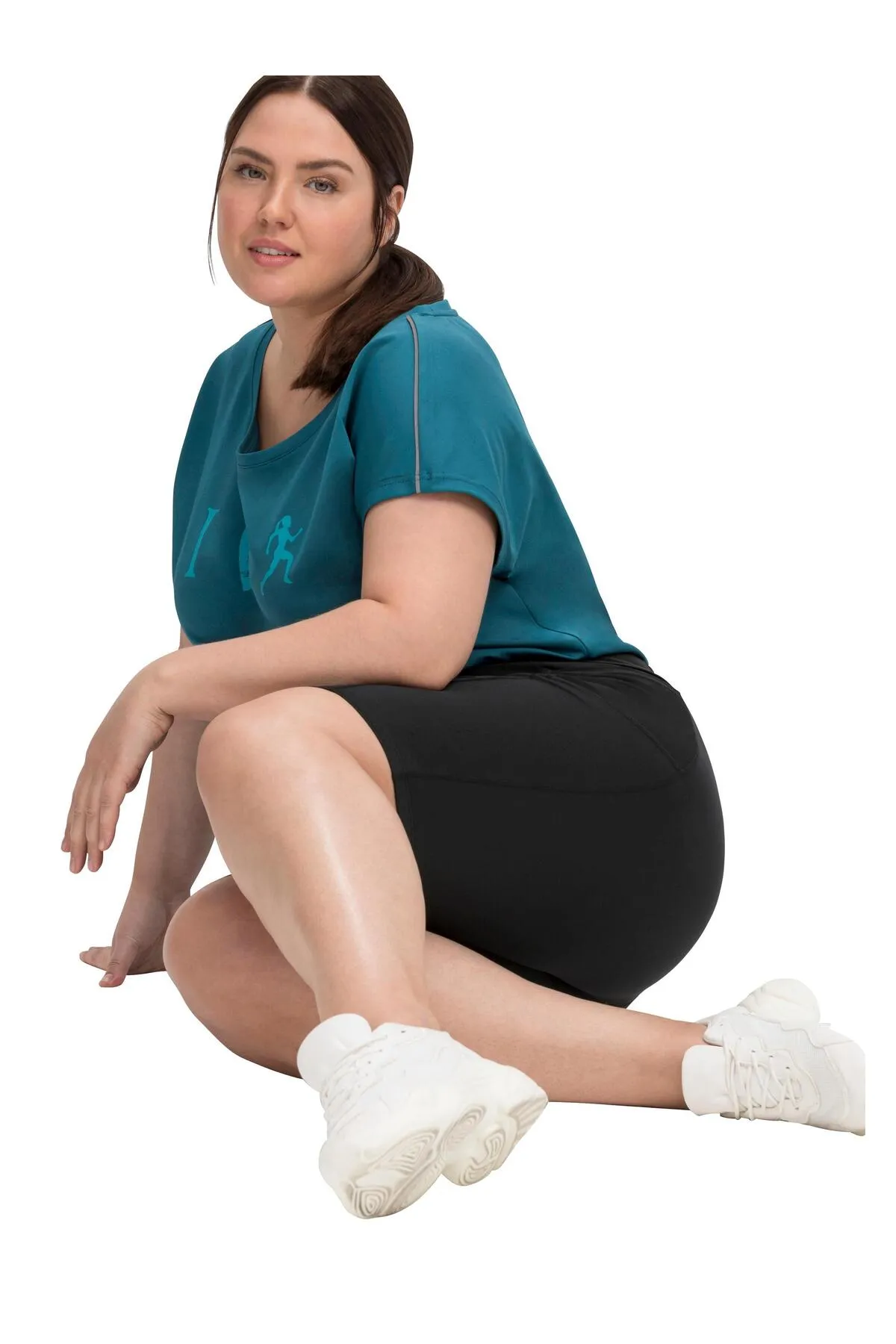 Sheego  Kurze Sporthose - Schwarz - Mittlerer Bund