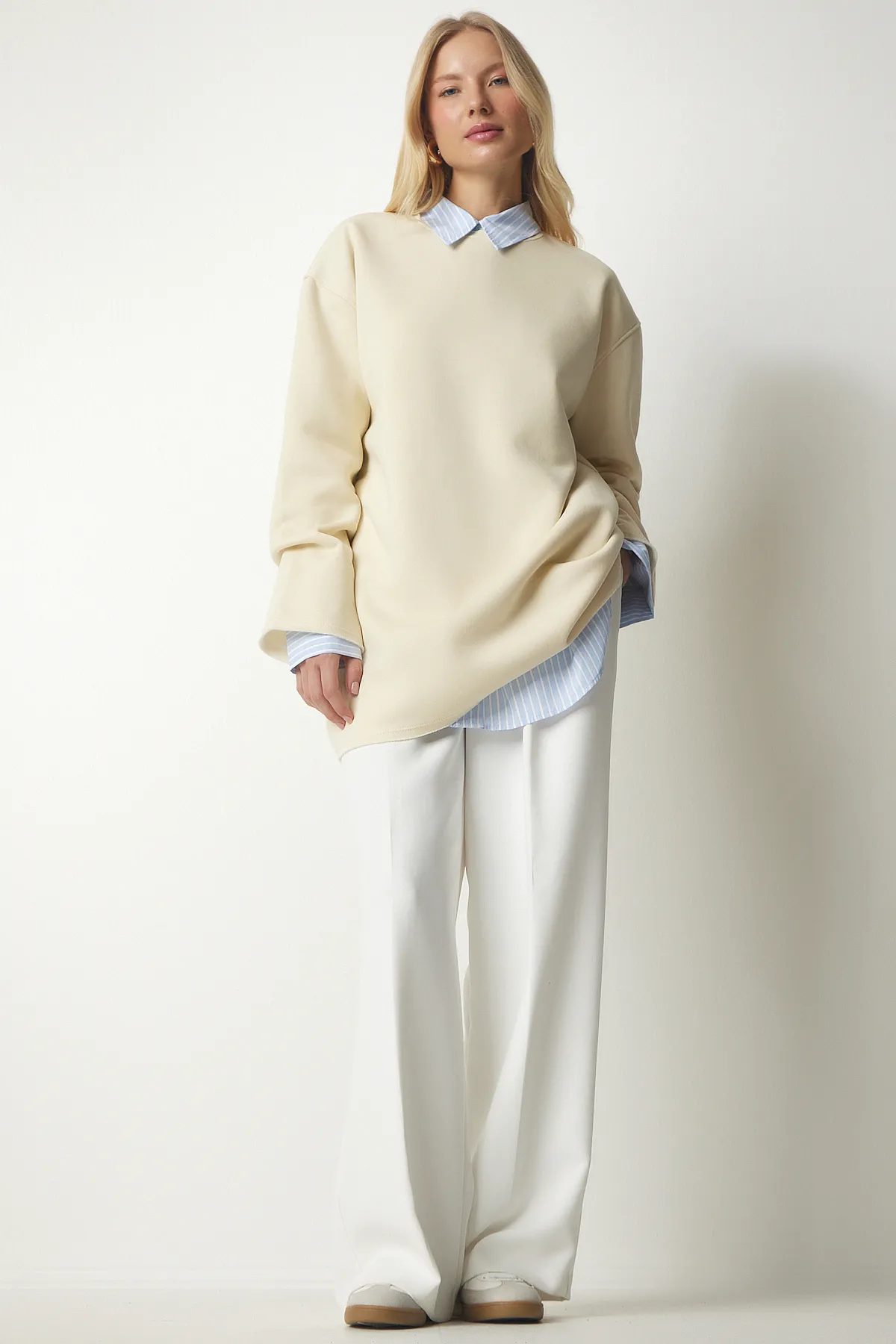 Happiness İstanbul  Sweatshirt - Weiß - Regular Fit