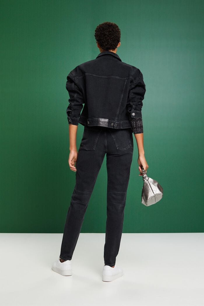 Jeans in klassischer Retro-Optik mit Ziersteinen