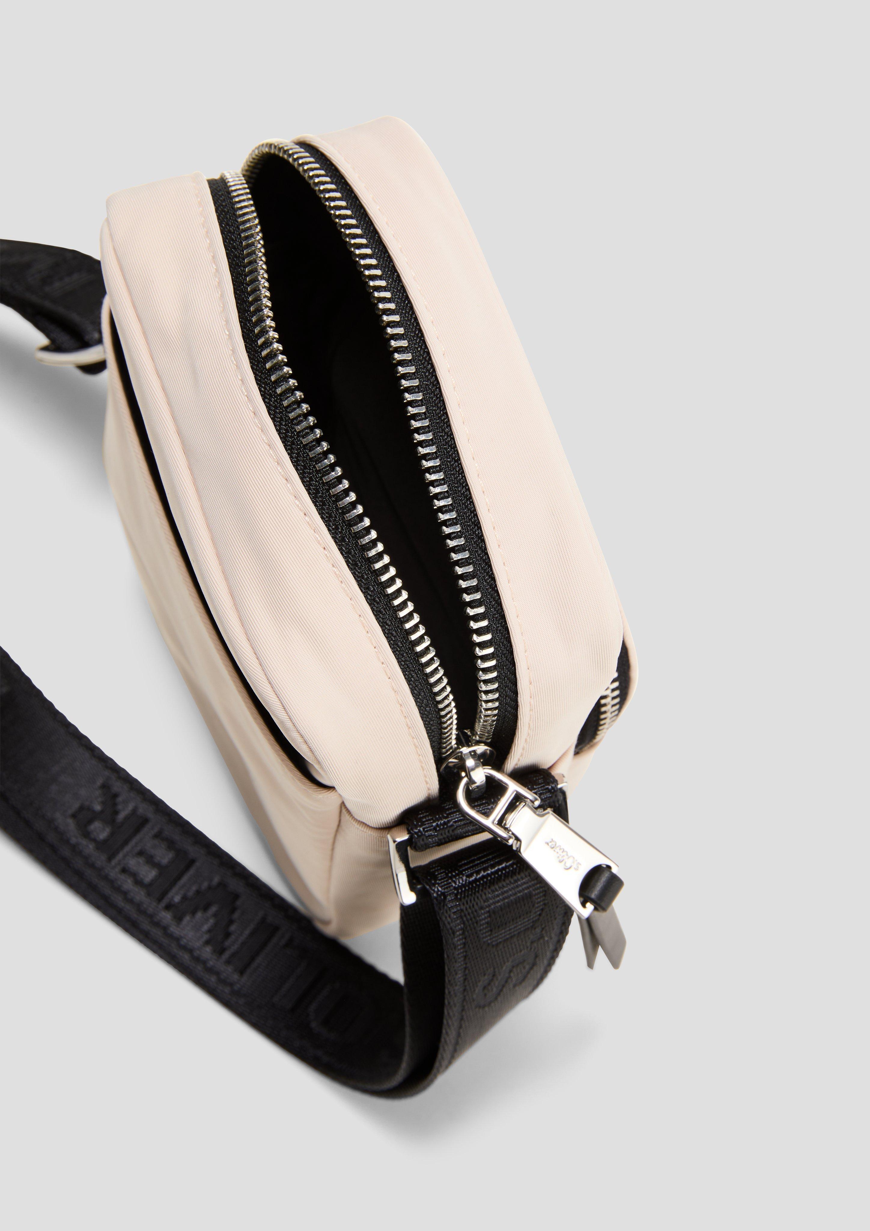 Handytasche mit Reißverschlusstaschen  2141419-0210