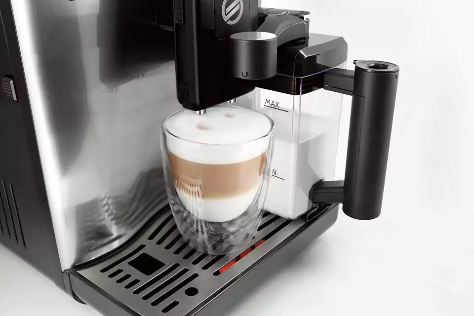 SUPER-AUTOMATIC ESPRESSO MACHINE