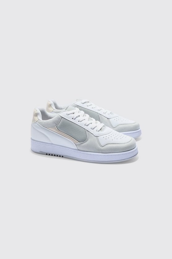 Sneaker mit klobiger Sohle und Mesh-Einsatz