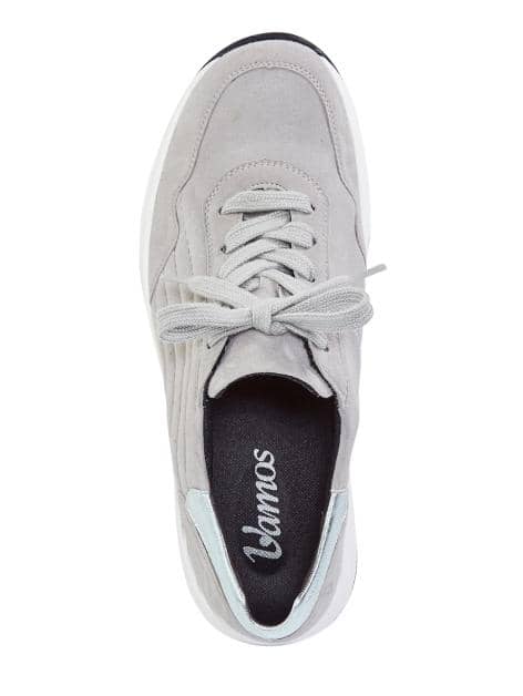 Schnürschuh mit Schaftrandpolsterung