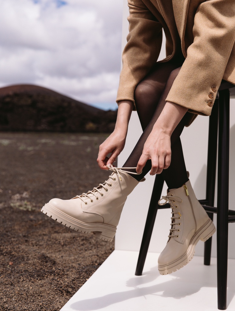 Max - Beige