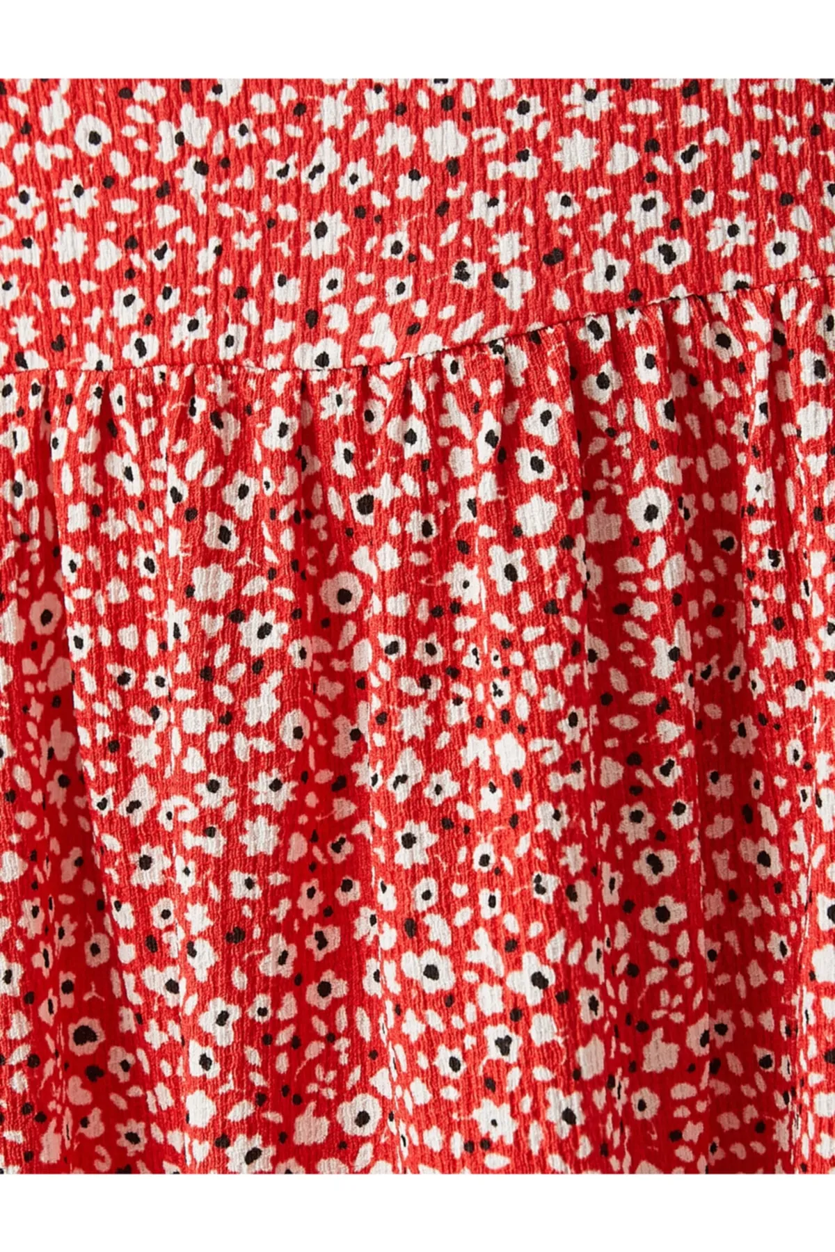 Koton  Gemustertes Rüschenkleid mit kurzen Ärmeln