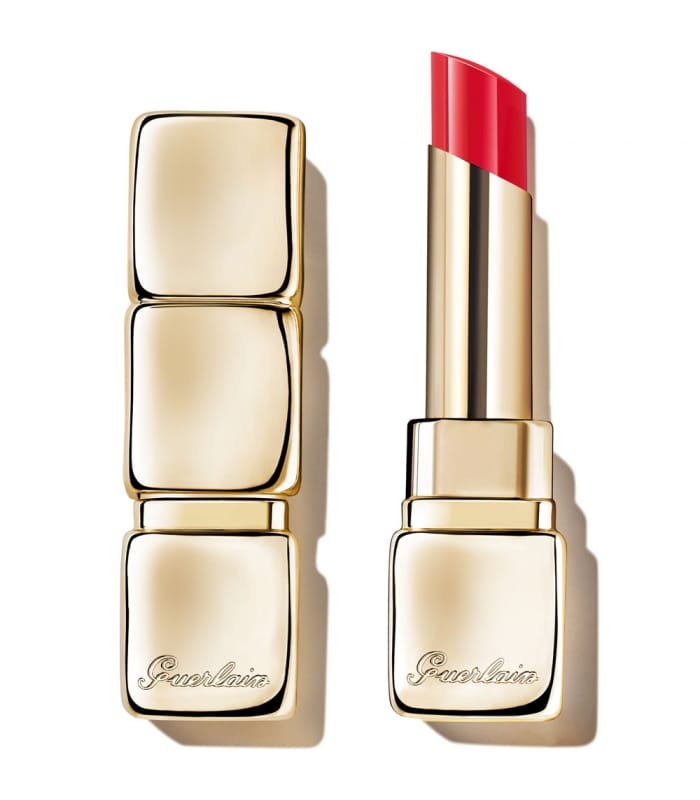 Guerlain-KISSKISS SHINE BLOOM-Rouge brillant 95% d'ingrédients d'origine naturelle*