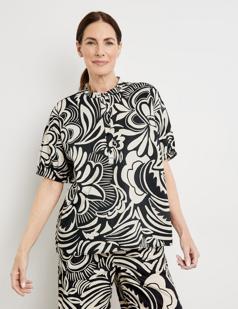 Legere Bluse mit Allover-Muster