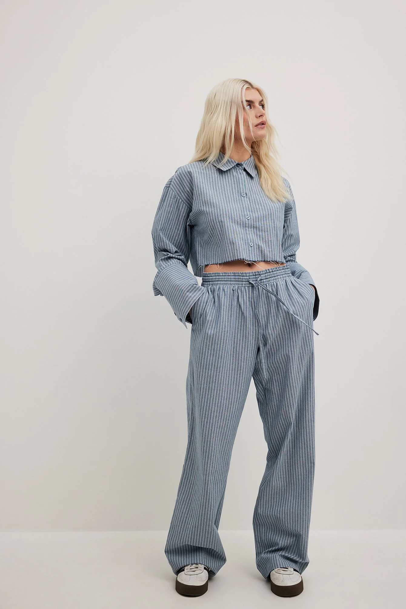 Gestreifte cropped Hemdbluse