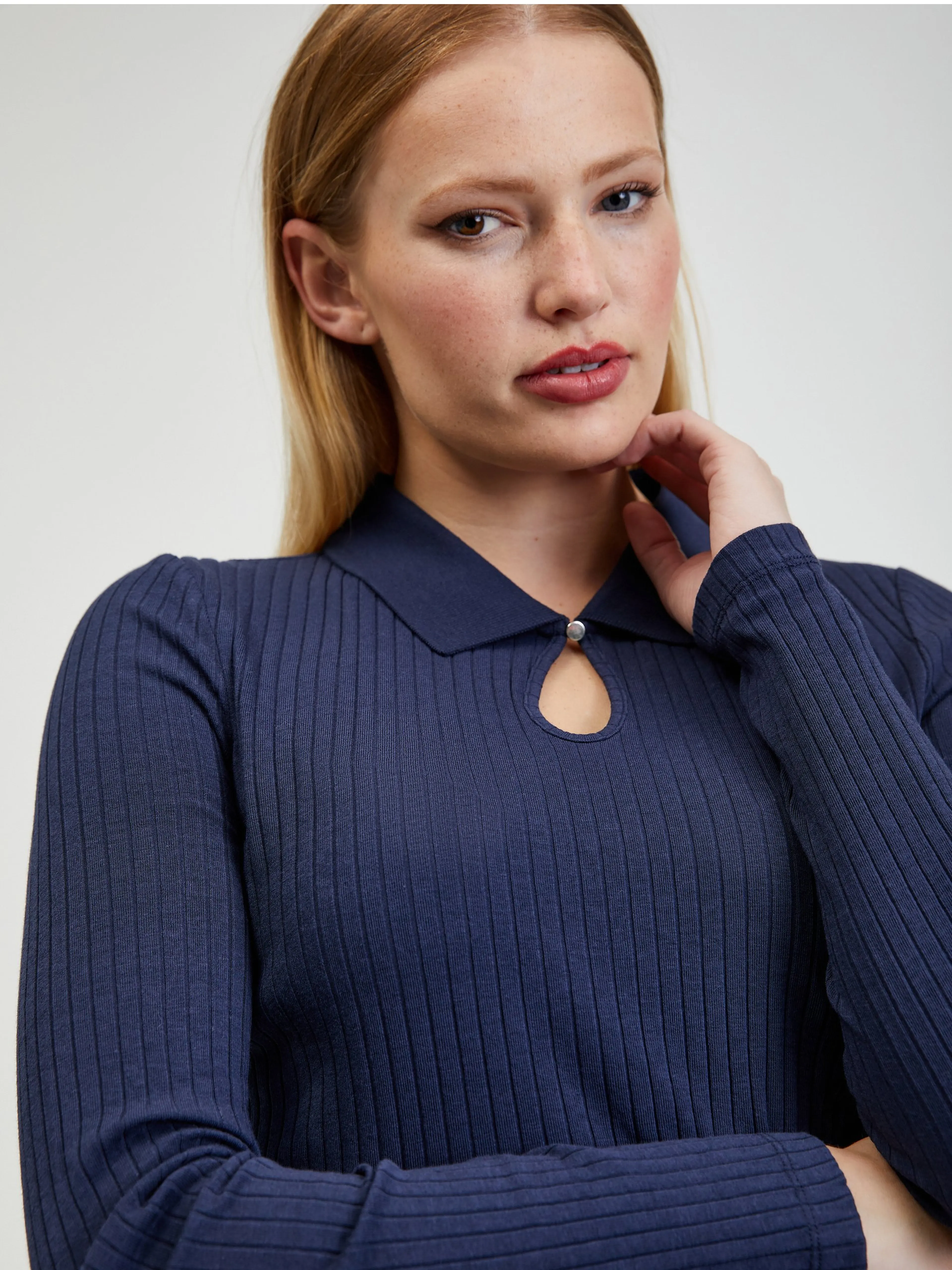 Dunkelblaues Damen-T-Shirt ORSAY
