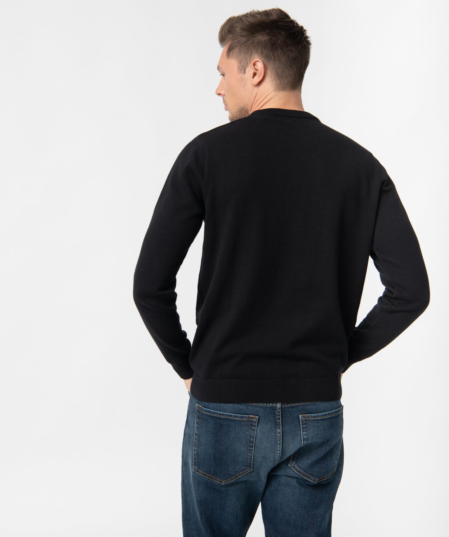 Pull homme à col rond en coton noir | GEMO