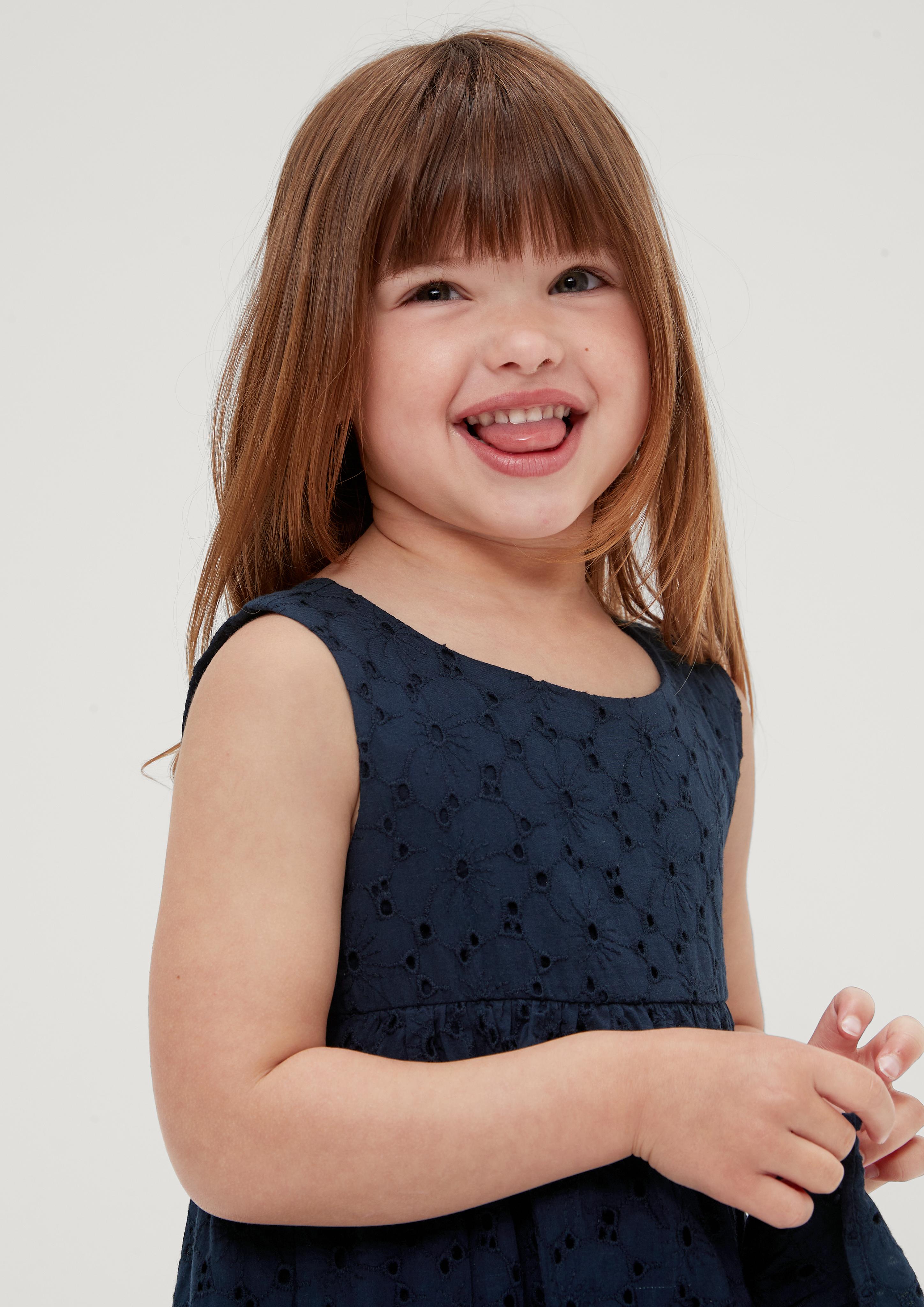 Kleid aus Broderie Anglaise  2130556-5952