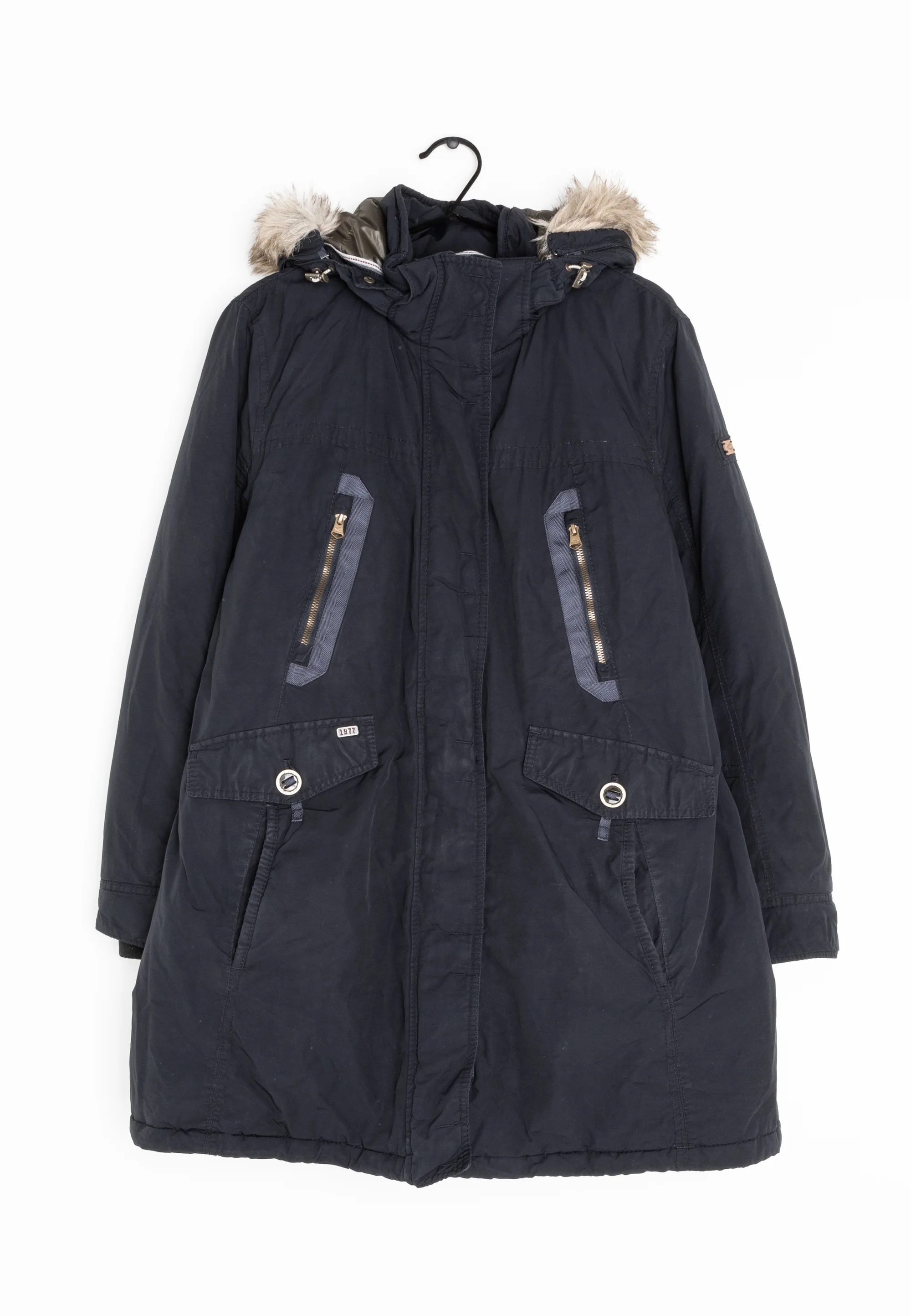 parka activa color camello