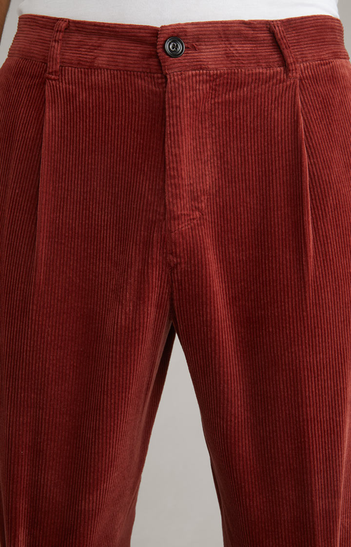 Cordhose Lester in Rot