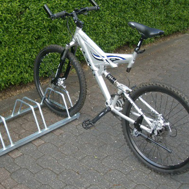 BRB Fahrradständer BxTxH 1580x390x250 mm, verzinkte Stahlkonstruktion, Einstellplatz für 5 Fahrräder