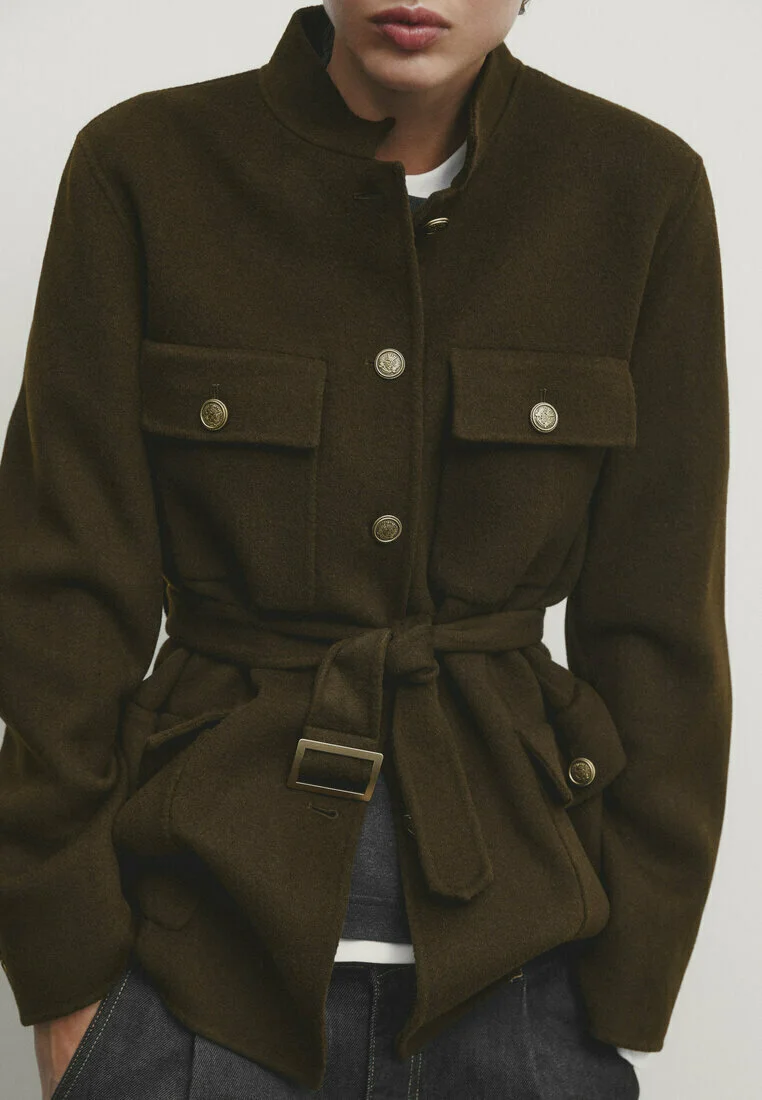 Massimo Dutti CON BOLSILLOS Y BOTONES - Abrigo corto