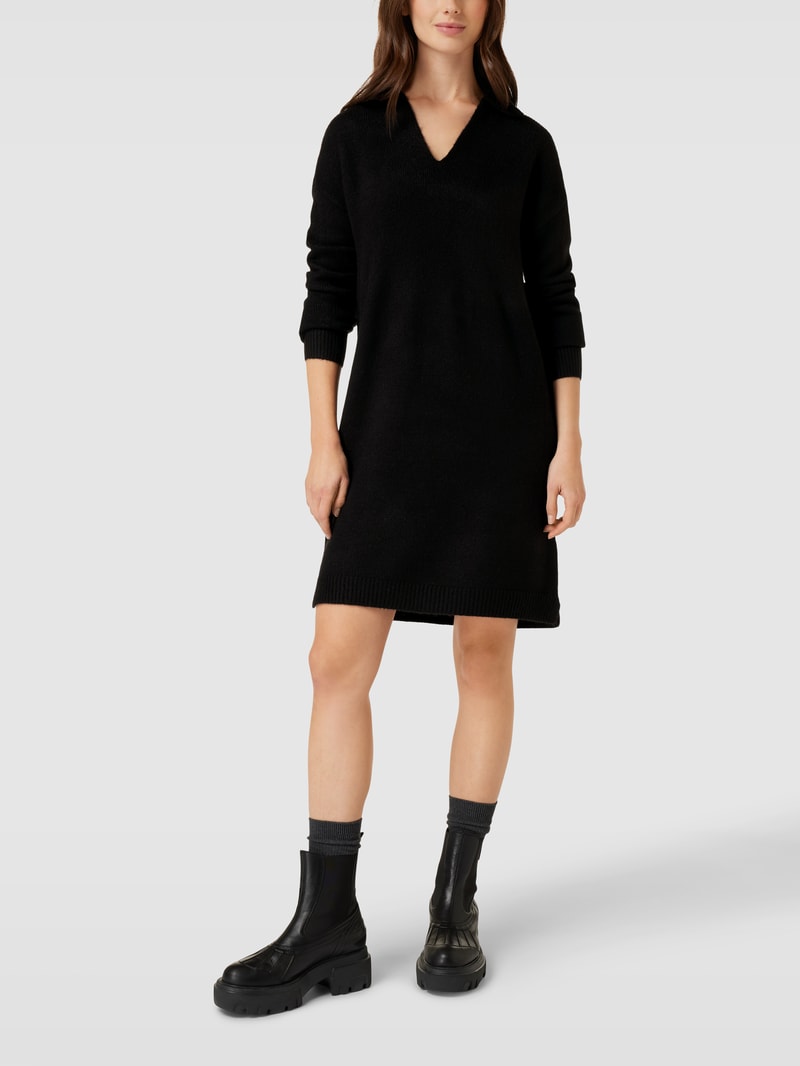 Strickkleid in Knielänge in schwarz
